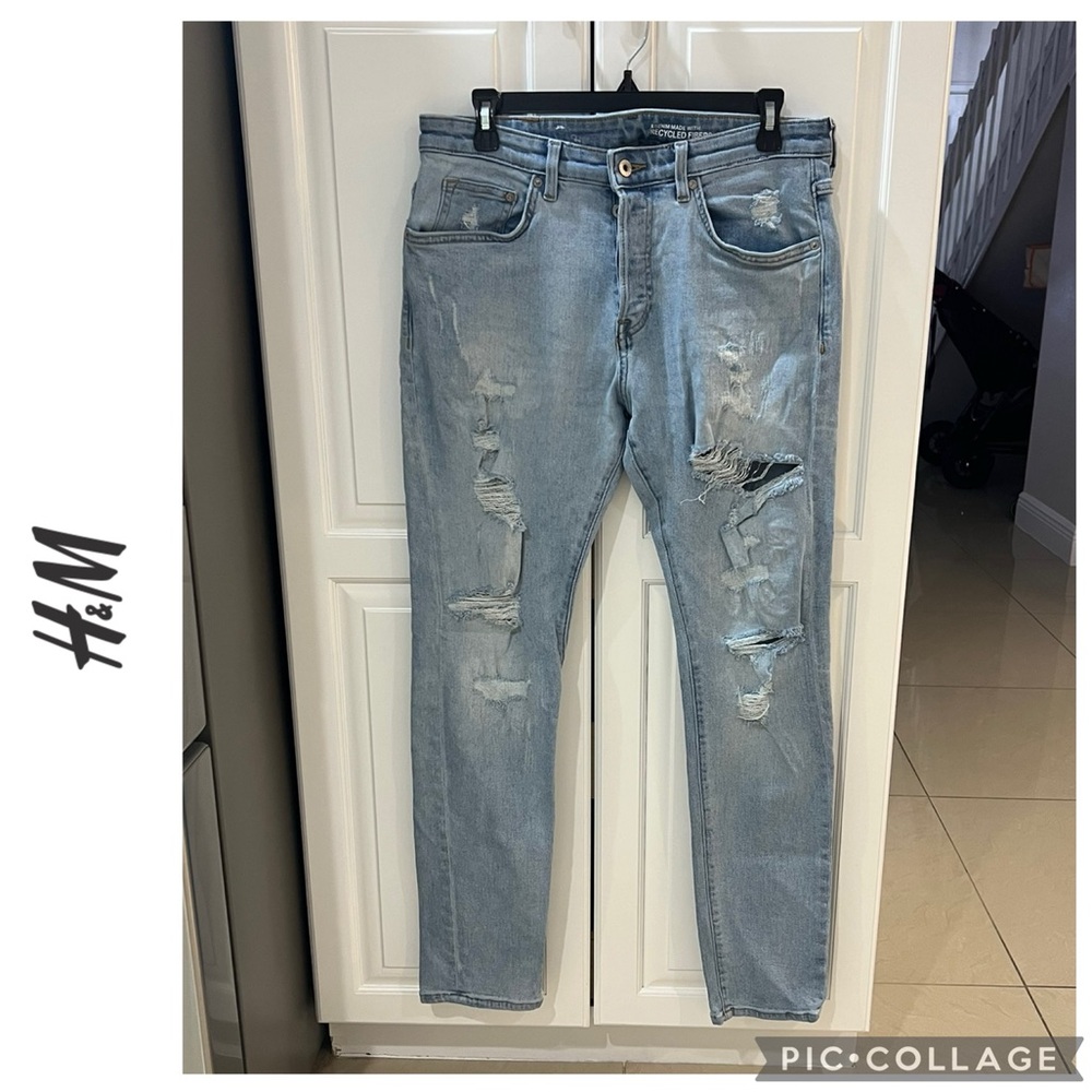 H&M Jeans Men's Skinny Low Waist Button Fly distressed Denim Blue 32w x 32L